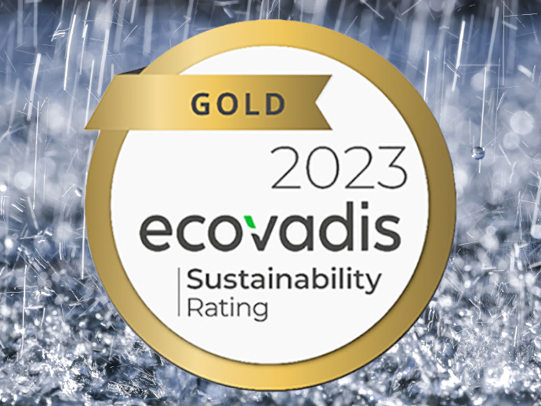 Golden ecovadis logo with raindrops in the background.